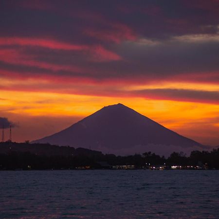 Hakuna Matata Resort Gili Air Bagian luar foto