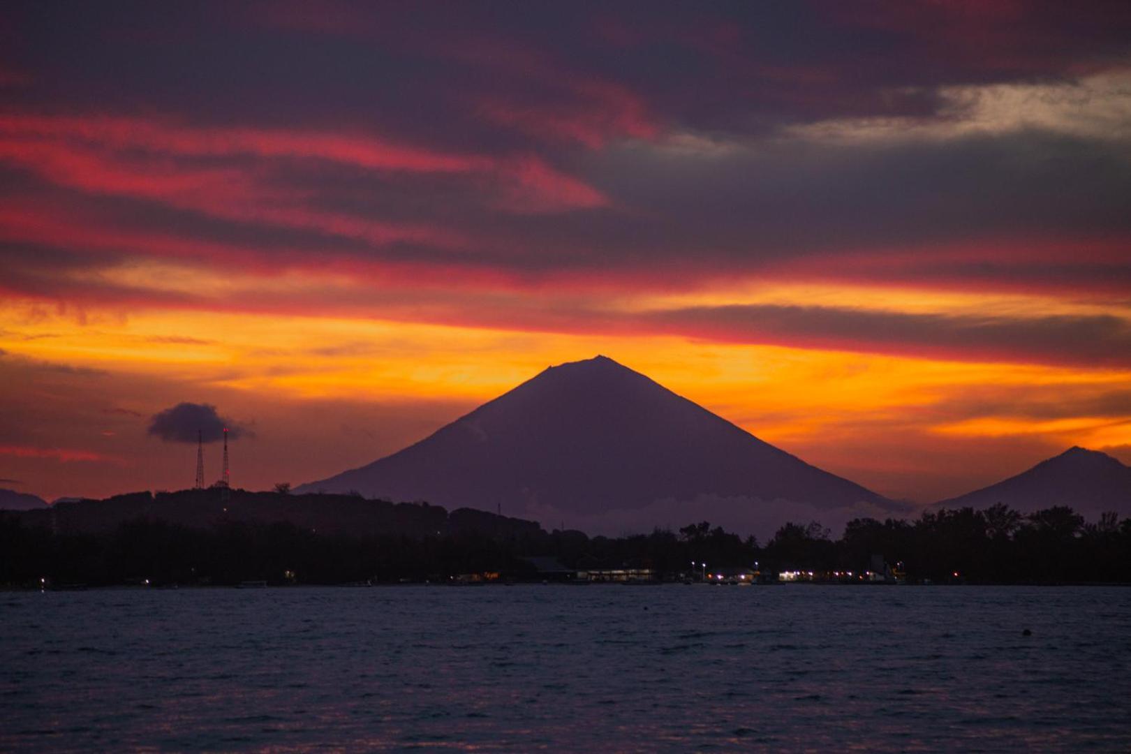 Hakuna Matata Resort Gili Air Bagian luar foto