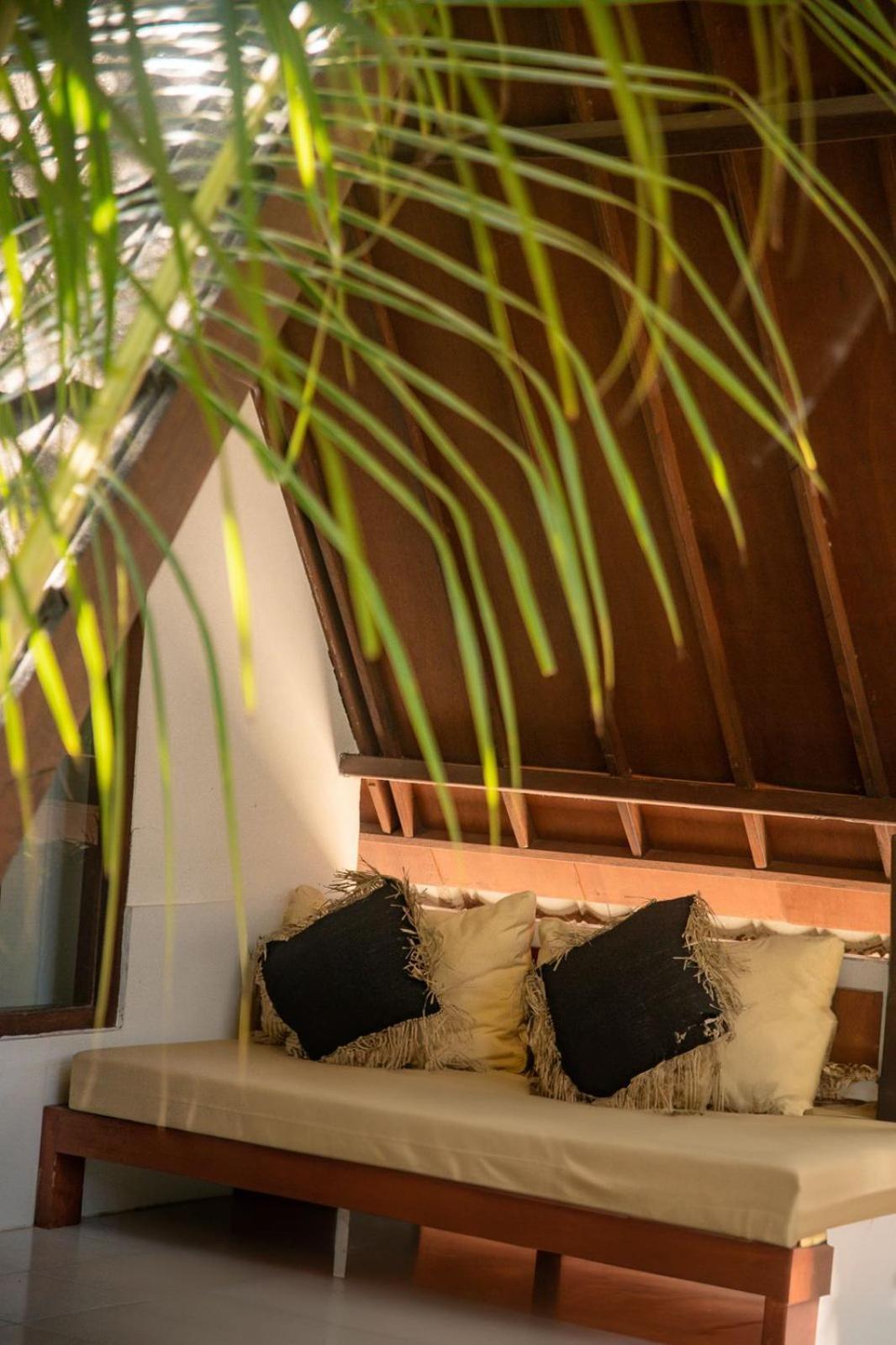 Hakuna Matata Resort Gili Air Bagian luar foto